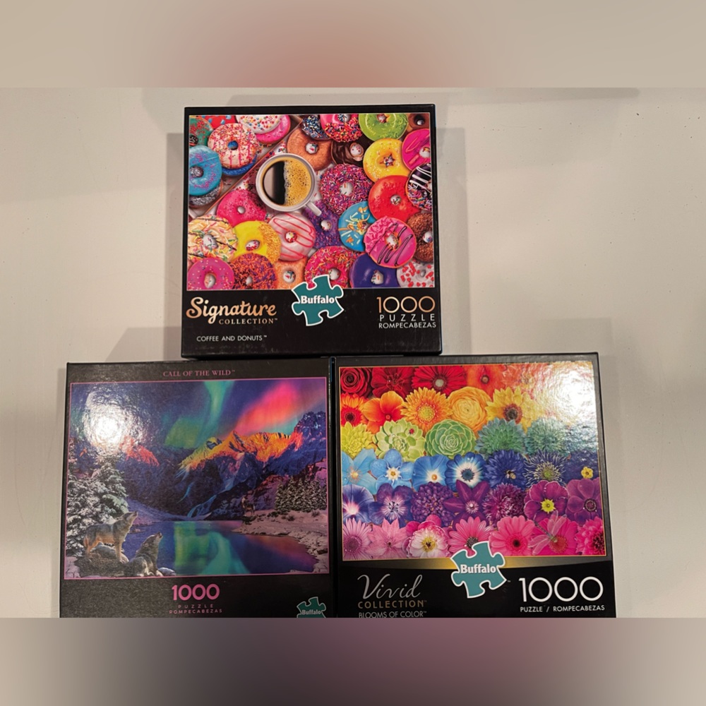 Buffalo games Vivid jigsaw puzzle lot of 3 puzzles